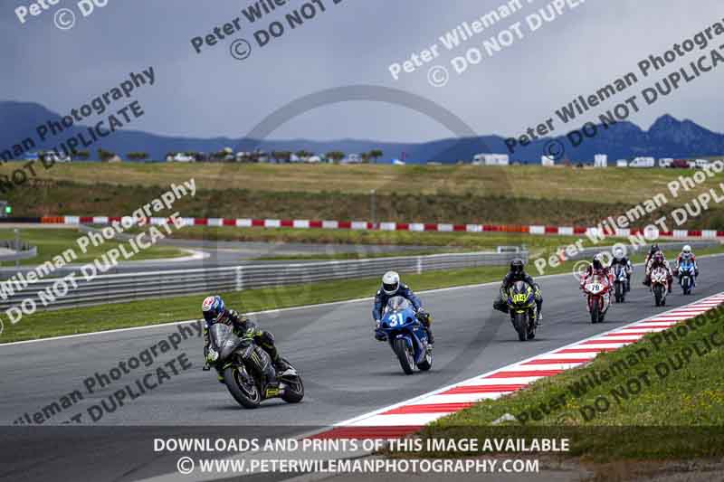 cadwell no limits trackday;cadwell park;cadwell park photographs;cadwell trackday photographs;enduro digital images;event digital images;eventdigitalimages;navarra;no limits trackdays;peter wileman photography;racing digital images;trackday digital images;trackday photos